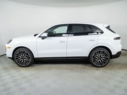 New 2026 Porsche Cayenne AWD/4WD image 2