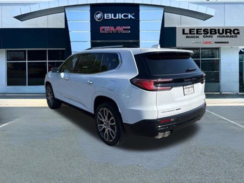 New 2026 GMC Acadia Denali Ultimate w/ LPO, Floor Liner Package AWD/4WD image 5