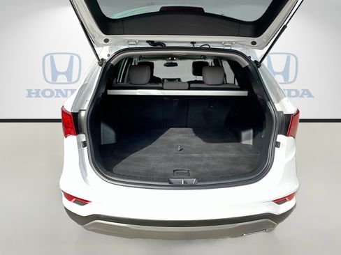 Used 2018 Hyundai Santa Fe Sport image 25