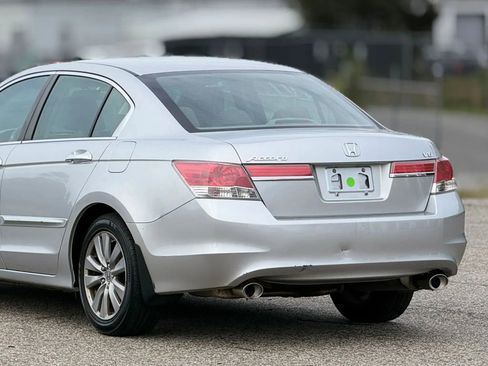 Used 2012 Honda Accord EX image 16