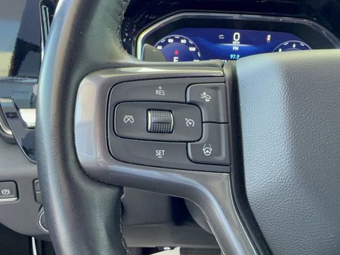 Used 2025 Chevrolet Silverado 1500 High Country AWD/4WD image 27