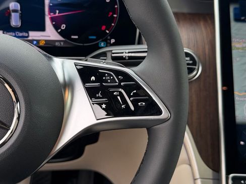 New 2026 Mercedes-Benz GLC 300 4MATIC image 25