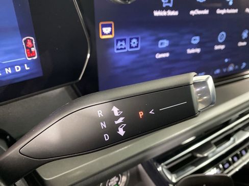 New 2026 Chevrolet Traverse LT w/ Midnight/Sport Edition image 17