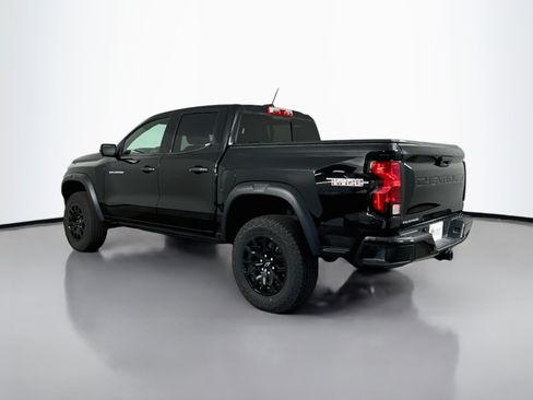 Used 2024 Chevrolet Colorado Trail Boss w/ Technology Package AWD/4WD image 5