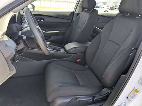 Used 2023 Honda Accord LX image 30
