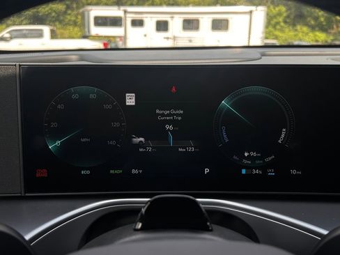New 2026 Hyundai Ioniq 9 SE AWD/4WD image 18