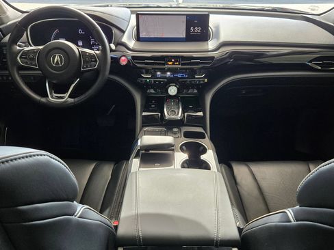Certified 2022 Acura MDX SH-AWD w/ Advance Package image 16