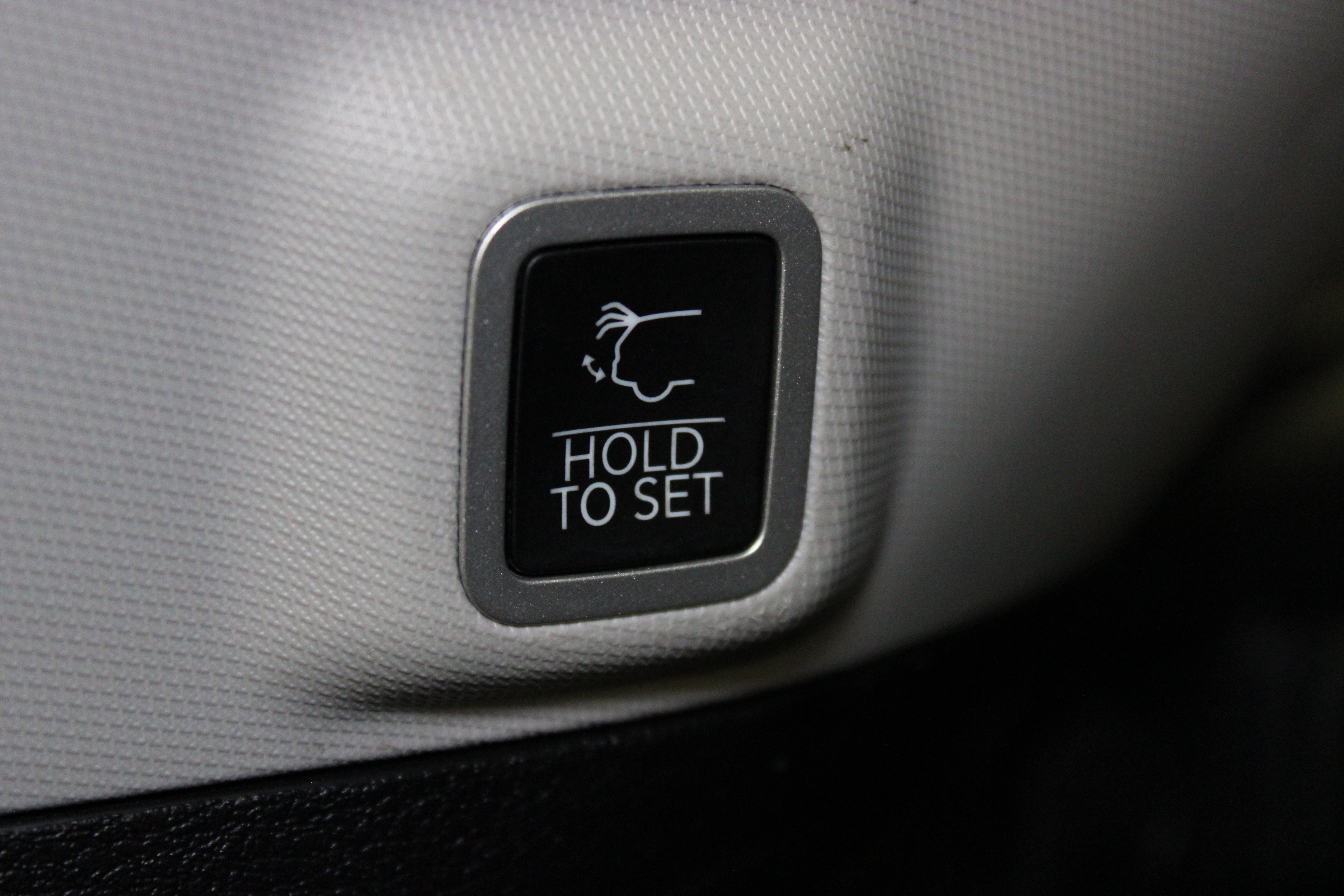 Used 2024 Jeep Grand Cherokee Limited 4xe AWD/4WD image 14