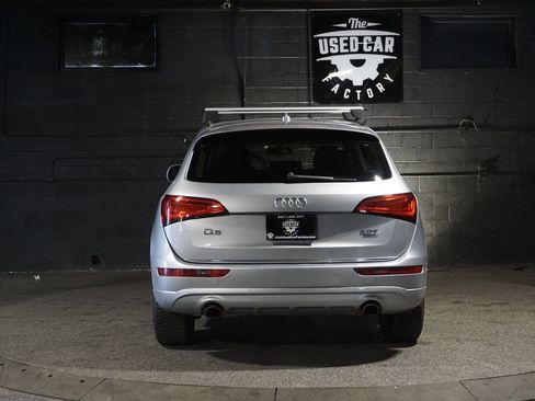 Used 2016 Audi Q5 2.0T Premium Plus w/ Technology Package image 4