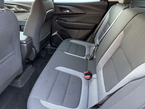 Used 2023 Chevrolet TrailBlazer LS image 20