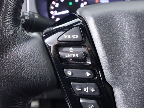 Used 2022 Nissan Frontier PRO-4X w/ Pro-4X Premium Package image 14