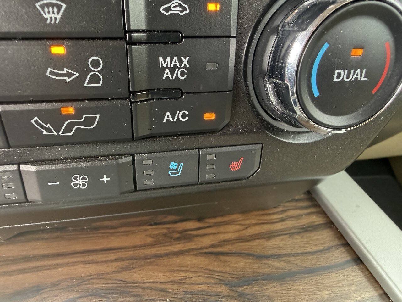 Used 2018 Ford F150 Lariat AWD/4WD image 22