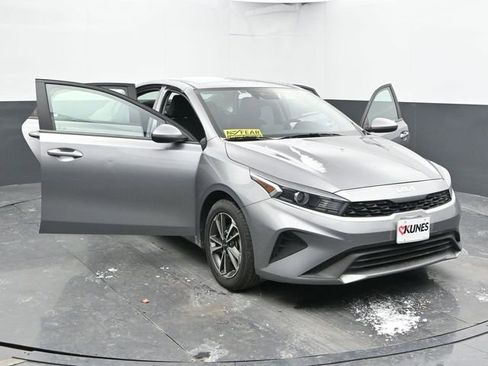 Used 2024 Kia Forte LXS image 47