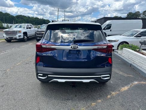 Used 2021 Kia Seltos SX AWD/4WD image 3