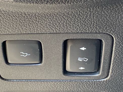 Certified 2020 Ford F250 Lariat w/ Lariat Ultimate Package AWD/4WD image 17