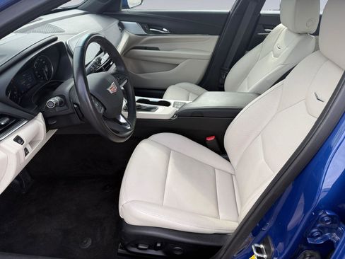 Used 2023 Cadillac CT4 Premium Luxury image 16