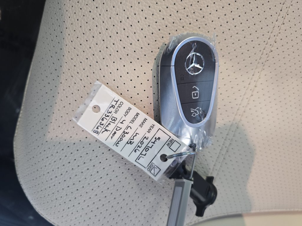 Certified 2026 Mercedes-Benz C 300 Sedan image 39
