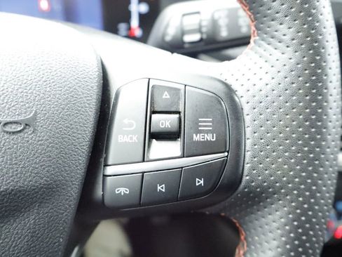 Used 2023 Ford Escape ST-Line AWD/4WD image 32