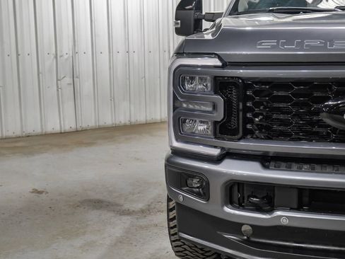 Used 2024 Ford F350 Lariat w/ Lariat Ultimate Package AWD/4WD image 49