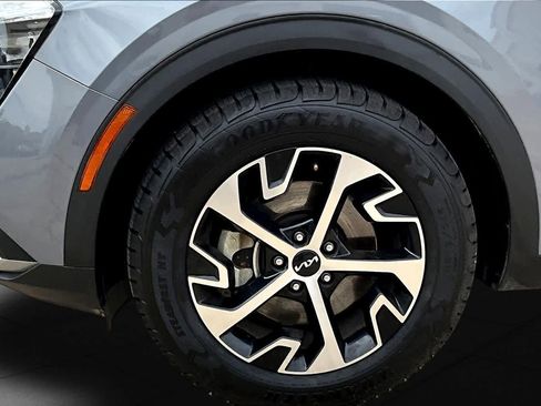 Used 2023 Kia Sportage EX image 10