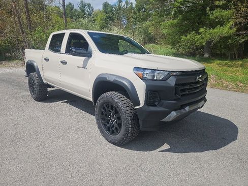 New 2026 Chevrolet Colorado Trail Boss AWD/4WD image 7