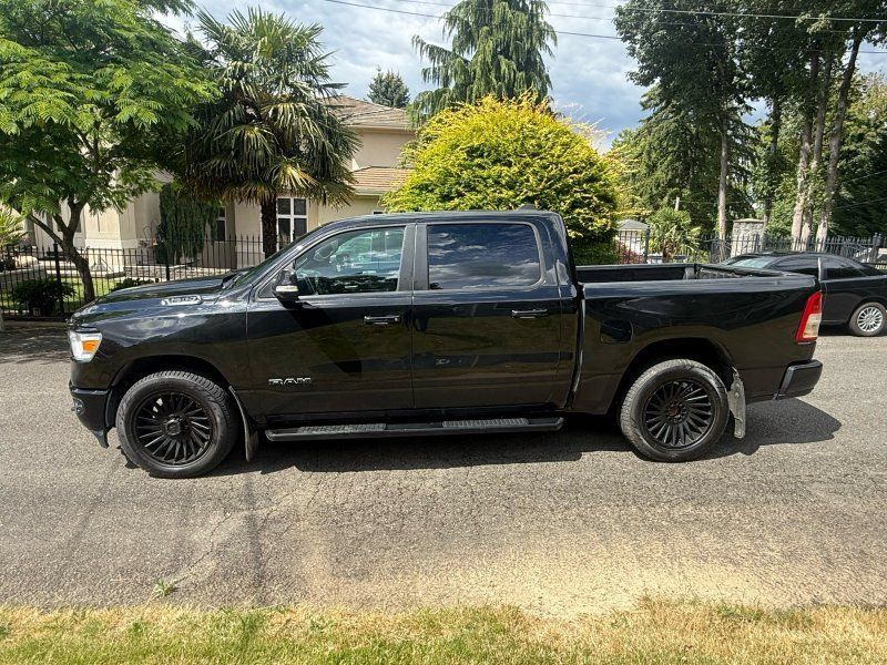 Used 2022 RAM 1500 Big Horn AWD/4WD image 16