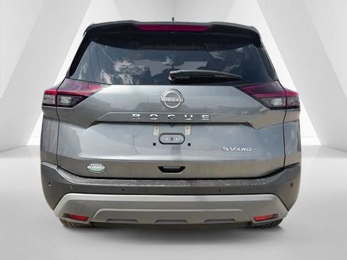 Used 2023 Nissan Rogue SV AWD/4WD image 6