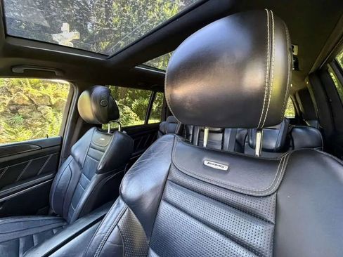 Used 2014 Mercedes-Benz GL 63 AMG 4MATIC image 7