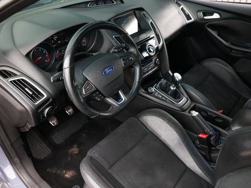 Used 2016 Ford Focus RS AWD/4WD image 6
