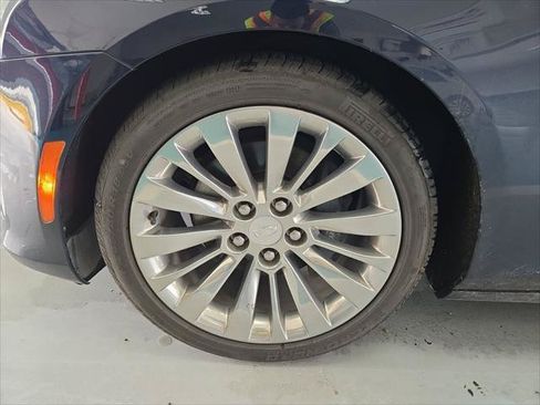 Used 2018 Cadillac CTS Luxury RWD image 11