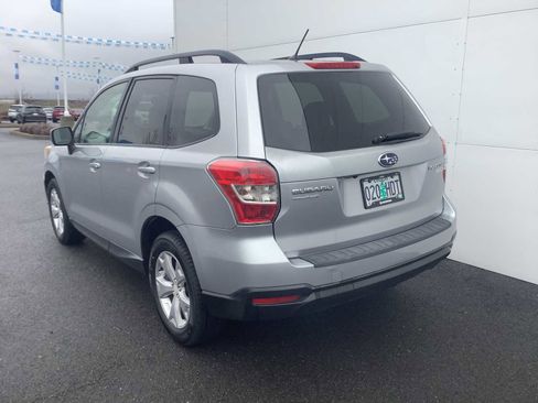 Used 2015 Subaru Forester 2.5i Premium w/ All-Weather Package image 4