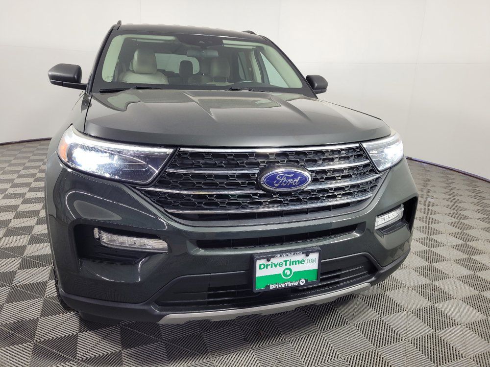 Used 2022 Ford Explorer XLT w/ Equipment Group 202A RWD image 14