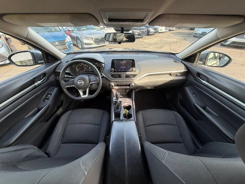 Used 2022 Nissan Altima 2.5 SV FWD image 31