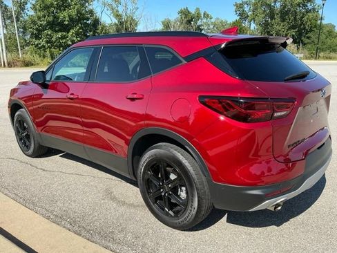 Used 2025 Chevrolet Blazer LT w/ Midnight/Sport Edition AWD/4WD image 4