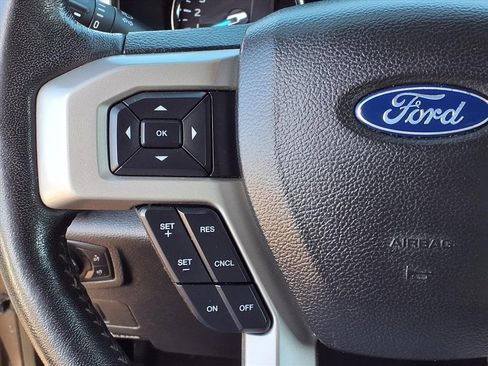 Used 2019 Ford F250 Lariat w/ Lariat Value Package image 34