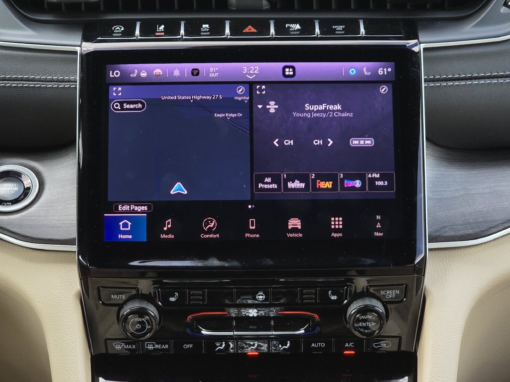 Used 2025 Jeep Grand Cherokee Limited RWD image 21
