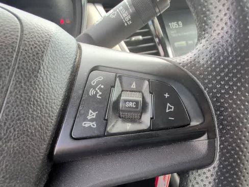 Used 2017 Chevrolet Trax LS AWD/4WD image 19