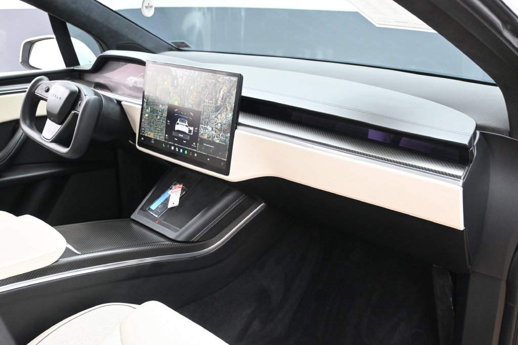 Used 2022 Tesla Model X Plaid AWD/4WD image 33