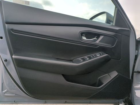 Used 2023 Honda Accord Sport image 16