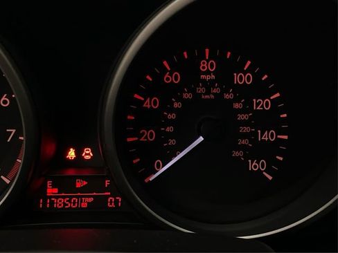 Used 2010 MAZDA MAZDA3 i Touring FWD image 20
