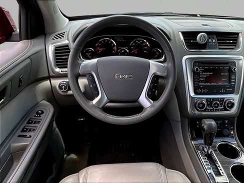 Used 2015 GMC Acadia SLT AWD/4WD image 8