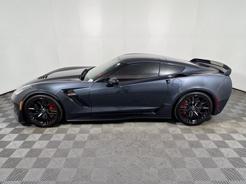 Used 2019 Chevrolet Corvette Z06 RWD image 2