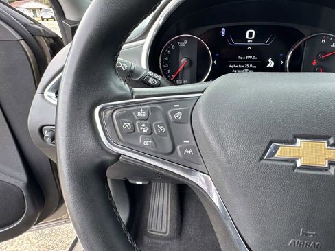 Used 2024 Chevrolet Malibu LT image 40