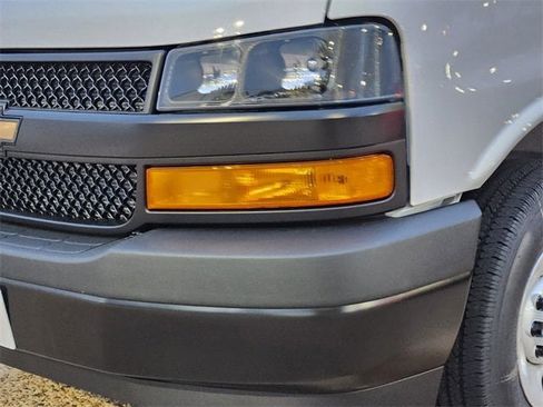 New 2025 Chevrolet Express 3500 Extended w/ Driver Convenience Package image 7