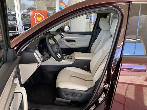 Used 2026 MAZDA CX-90 Plug-In Hybrid w/ Premium Plus AWD/4WD image 28