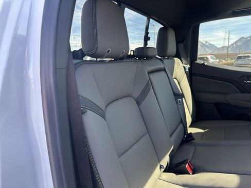 New 2026 Chevrolet Colorado ZR2 w/ Technology Package image 15