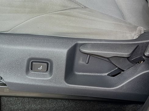 Used 2024 Toyota Tacoma SR5 image 15