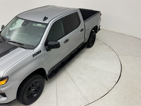 Used 2024 Chevrolet Silverado 1500 Custom Trail Boss w/ LPO, Dark Essentials Package image 36