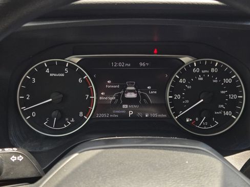Used 2025 Nissan Rogue S FWD image 26