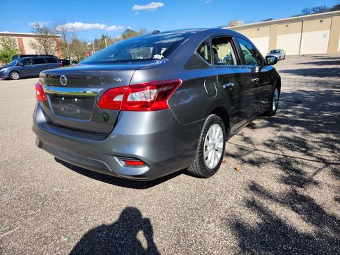 Used 2019 Nissan Sentra SV image 10